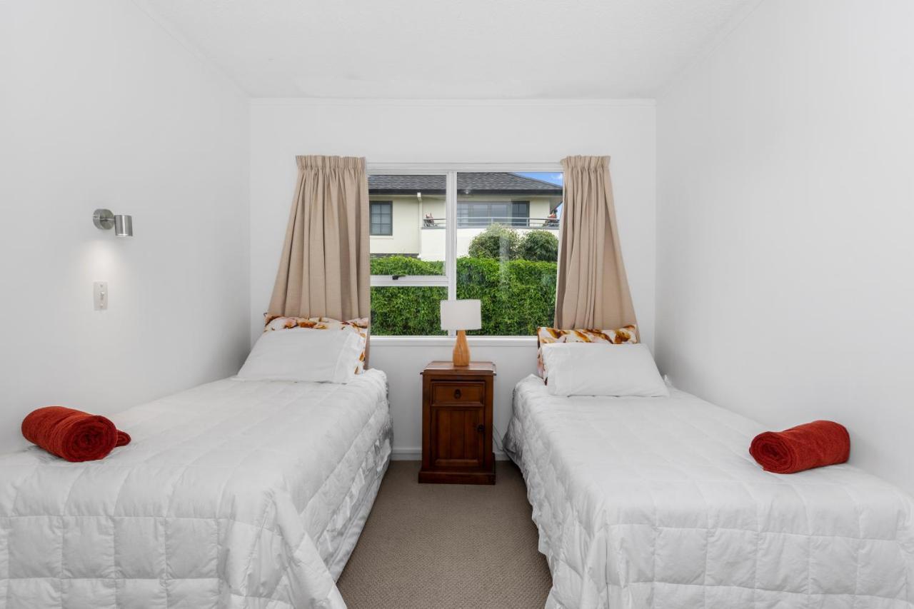 Styley On Briarley Unit 4 Villa ตาอูรังกา ภายนอก รูปภาพ